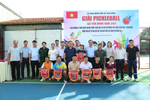 SÔI NỔI GIẢI PICKLEBALL XÃ TÂN HƯNG NĂM 2026
