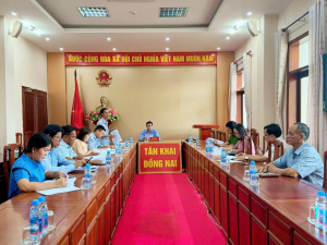 UBND xã Tân Khai tổ chức họp thông qua kế hoạch Diễn đàn trẻ em năm 2025