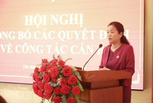 ĐẢNG ỦY XÃ TÂN KHAI CÔNG BỐ CÁC QUYẾT ĐỊNH VỀ CÔNG TÁC CÁN BỘ