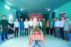 LÃNH ĐẠO ĐẢNG ỦY – HĐND – UBND - ỦY BAN MTTQ VIỆT NAM XÃ THĂM, CHÚC MỪNG CÁC TỔ CHỨC TÔN GIÁO NHÂN DỊP LỄ GIÁNG SINH NĂM 2025