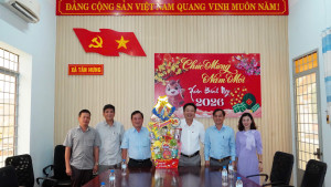 ĐẢNG ỦY XÃ TÂN KHAI THĂM, CHÚC TẾT CÁC ĐỊA PHƯƠNG LÂN CẬN