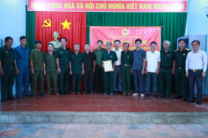 HỘI CCB XÃ TÂN KHAI RA MẮT MÔ HÌNH “TIẾNG KẺNG AN NINH” TẠI THÔN TÂN HIỆP 4