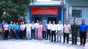 TÂN KHAI: KHÁNH THÀNH CÔNG TRÌNH SỬA CHỮA HAI CĂN NHÀ ĐẠI ĐOÀN KẾT, CHUNG TAY CHĂM LO HỘ KHÓ KHĂN