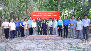 PHƯỜNG TÂN KHAI KHỞI CÔNG XÂY DỰNG NHÀ “NGHĨA TÌNH QUÂN - DÂN”