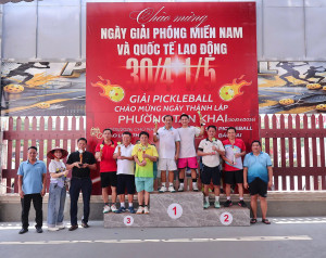 SÔI NỔI PHONG TRÀO PICKLEBALL TRÊN ĐỊA BÀN PHƯỜNG TÂN KHAI