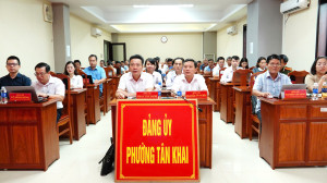 TÂN KHAI DỰ HỘI NGHỊ SƠ KẾT 01 NĂM THỰC HIỆN MÔ HÌNH TỔ CHỨC CHÍNH QUYỀN ĐỊA PHƯƠNG 02 CẤP