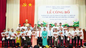 TÂN KHAI: CÔNG BỐ NGHỊ QUYẾT, QUYẾT ĐỊNH VỀ TỔ CHỨC VÀ NHÂN SỰ 07 KHU PHỐ SAU SẮP XẾP TRÊN ĐỊA BÀN PHƯỜNG