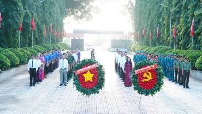 ĐẢNG BỘ, CHÍNH QUYỀN, QUÂN VÀ DÂN PHƯỜNG TÂN KHAI: ĐỜI ĐỜI NHỚ ƠN CÁC ANH HÙNG LIỆT SĨ