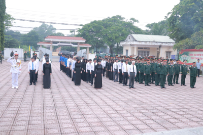 LÃNH ĐẠO TRUNG ƯƠNG VÀ ĐỊA PHƯƠNG DÂNG HOA, DÂNG HƯƠNG TƯỞNG NIỆM CÁC ANH HÙNG LIỆT SĨ TẠI DI TÍCH LỊCH SỬ QUỐC GIA ĐỊA ĐIỂM CHIẾN THẮNG CHỐT CHẶN TÀU Ô