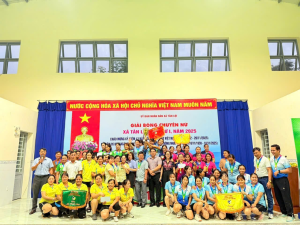 LỄ BẾ MẠC VÀ TRAO GIẢI THƯỞNG GIẢI BÓNG CHUYỀN NỮ XÃ TÂN LỢI LẦN THỨ NHẤT NĂM 2025