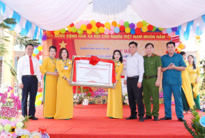 Rộn ràng không khí ngày Nhà giáo Việt Nam 20/11