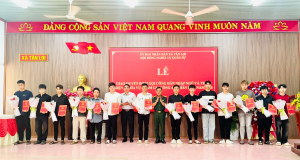 XÃ TÂN LỢI TỔ CHỨC LỄ TRAO QUYẾT ĐỊNH GỌI CÔNG DÂN NHẬP NGŨ VÀ THỰC HIỆN NGHĨA VỤ THAM GIA CÔNG AN NHÂN DÂN NĂM 2026