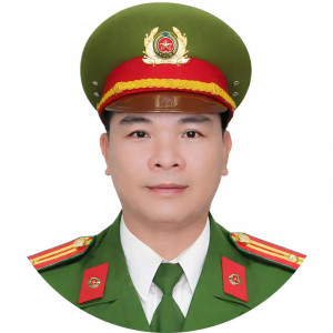 a tiềm