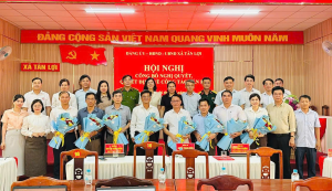 Xã Tân Lợi tổ chức Hội nghị trao quyết định công tác cán bộ