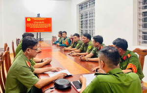 CÔNG AN XÃ TÂN LỢI RA QUÂN TỔNG KIỂM TRA, TRUY QUÉT  TỘI PHẠM HÌNH SỰ VÀ VI PHẠM PHÁP LUẬT