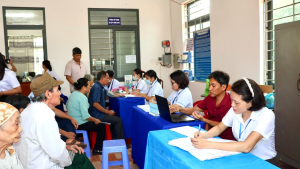 UBND XÃ TÂN LỢI TỔ CHỨC LỄ RA QUÂN TRIỂN KHAI CHƯƠNG TRÌNH KHÁM SỨC KHỎE TOÀN DÂN GẮN VỚI PHÁT ĐỘNG CHIẾN DỊCH 100 NGÀY TẠO LẬP, CẬP NHẬT SỔ SỨC KHỎE ĐIỆN TỬ TRÊN ỨNG DỤNG VNeID