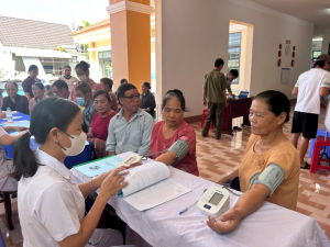 TÂN LỢI: KHÁM SỨC KHỎE ĐỊNH KỲ – CHỦ ĐỘNG CHĂM SÓC SỨC KHỎE NGƯỜI CAO TUỔI