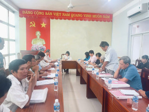 Ngân hàng Chính sách Xã hội Tân Phú phối hợp Hội Nông dân xã  tháo gỡ khó khăn trong triển khai tín dụng chính sách