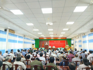 CỬ TRI PHƯỜNG TÂN PHÚ VÀ XÃ PHÚ LÂM ĐỀ XUẤT ĐẦU TƯ HẠ TẦNG, CẢI CÁCH THỦ TỤC ĐẤT ĐAI