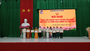 XÃ TÂN PHÚ TỔNG KẾT CÔNG TÁC THI ĐUA, KHEN THƯỞNG NĂM 2025