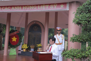 XÃ TÂN QUAN TRANG TRỌNG TỔ CHỨC LỄ DÂNG HƯƠNG TƯỞNG NIỆM CÁC ANH HÙNG LIỆT SĨ NHÂN KỶ NIỆM 79 NĂM NGÀY THƯƠNG BINH - LIỆT SĨ (27/7/1947 - 27/7/2026)