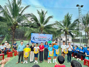 XÃ TÂN QUAN TỔ CHỨC GIẢI BÓNG ĐÁ THIẾU NIÊN, NHI ĐỒNG NĂM 2026