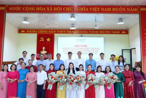 XÃ TÂN QUAN CÔNG BỐ QUYẾT ĐỊNH THÀNH LẬP CÁC CƠ SỞ GIÁO DỤC CÔNG LẬP