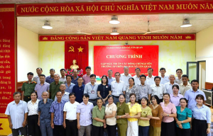 XÃ TÂN QUAN TỔ CHỨC HỌP MẶT, TRI ÂN CÁC ĐỒNG CHÍ NGUYÊN TRƯỞNG ẤP