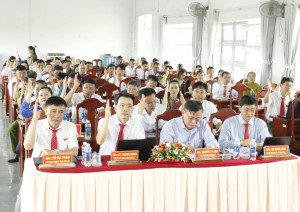 HỘI ĐỒNG NHÂN DÂN XÃ KÌ HỌP THỨ 2 KÌ HỌP CHUYÊN ĐỀ