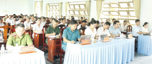 Tân Tiến tổ chức hội nghị gặp mặt Ban Thường vụ Đảng ủy với Bí thư Chi bộ và Ban điều hành các ấp