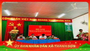 Đại biểu Hội Đồng Nhân Dân 2 cấp tiếp xúc cử tri tại xã Thanh Sơn.