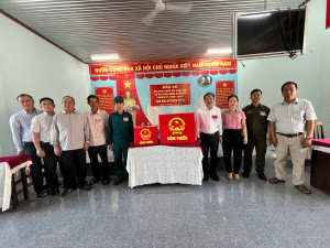 Các Điểm Bầu cử xã Thanh Sơn rộn ràng Ngày hội toàn dân đi bầu cử.