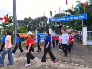 THANH SƠN TỔ CHỨC KHÁM BỆNH, CẤP PHÁT THUỐC MIỄN PHÍ VÀ TRAO QUÀ AN SINH CHO NHÂN DÂN