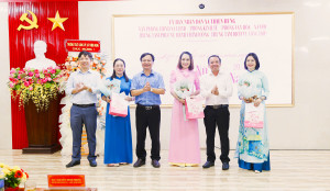 THIỆN HƯNG: HỌP MẶT KỶ NIỆM 95 NĂM NGÀY PHỤ NỮ VIỆT NAM 20/10