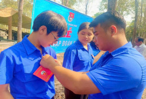 GIÁO DỤC CHỦ NGHĨA YÊU NƯỚC - KHƠI DẬY NIỀM TỰ HÀO DÂN TỘC CHO ĐOÀN VIÊN, THANH NIÊN Ở XÃ BIÊN GIỚI THIỆN HƯNG