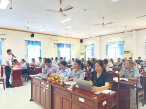 Chuyển tải Vốn tín dụng chính sách xã hội kịp thời đến người...