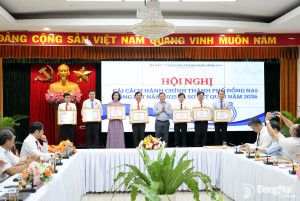XÃ THIỆN HƯNG VINH DỰ CÓ 1 TẬP THỂ 1 CÁ NHÂN ĐƯỢC CHỦ TỊCH...