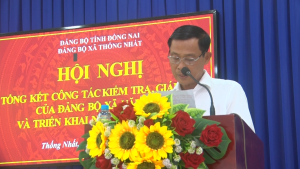 Đồng chí Trịnh Văn Trường Bí thư Đảng ủy Chủ tịch HĐND xã phát biểu khai mạc Hội nghị