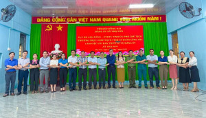 Đồng chí Hà Anh Dũng, Ủy viên Ban Thường vụ Tỉnh ủy, Phó Chủ tịch Thường trực UBMTTQVN tỉnh làm việc với Ban Thường vụ Đảng ủy xã; Khối UBMTTQ xã; UBKT Đảng uỷ xã Thọ Sơn