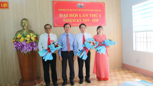 Đại hội chi bộ cơ quan MTTQ xã Thuận Lợi lần thứ nhất