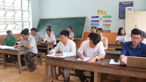 Đảng ủy xã Thuận Lợi làm việc với chi bộ, ban ấp Thuận Tân