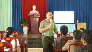 120 đại biểu dân tộc thiểu số trên địa bàn xã Thuận Lợi được phổ biến kiến thức và nâng cao nhận thức về ứng dụng công nghệ thông tin