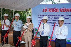 Xã Thuận Lợi khởi công hai tuyến đường giao thông nông thôn
