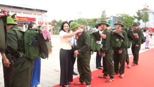 Thanh niên xã Thuận Lợi hăng hái lên đường nhập ngũ năm 2026