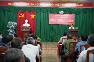 Thuận Lợi: Chi bộ ấp Thuận Phú tổ chức Lễ kết nạp đảng viên mới và sinh hoạt thường kỳ tháng 10