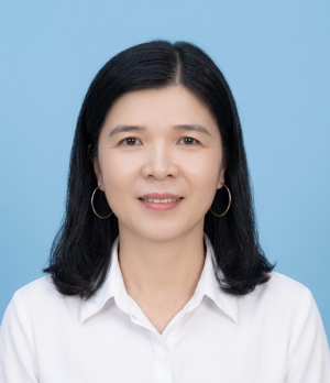 Trần Thị Ngọc Thắng (Quầy 9)