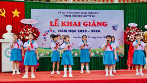 Trường Tiểu học Nguyễn Du tổ chức Lễ khai giảng năm học 2025-2026