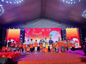 VUI HỘI TRĂNG RẰM 2025 – TRUNG THU ẤM ÁP CHO THIẾU NHI PHƯỜNG TRẤN BIÊN