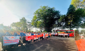 Quang cảnh buổi lễ ra quân