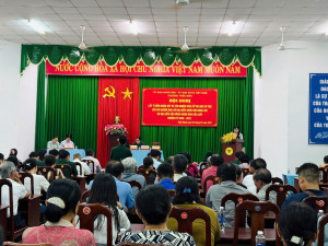 Hội nghị lấy ý kiến nhận xét và bày tỏ tín nhiệm của cử tri nơi cư trú đối với người ứng cử đại biểu Quốc hội khoá XVI và đại biểu Hội đồng nhân dân các cấp nhiệm kỳ 2026 - 2031 tại khu phố Vinh Thạnh